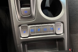 harmaa Hyundai KONA 2021 kuva 27.