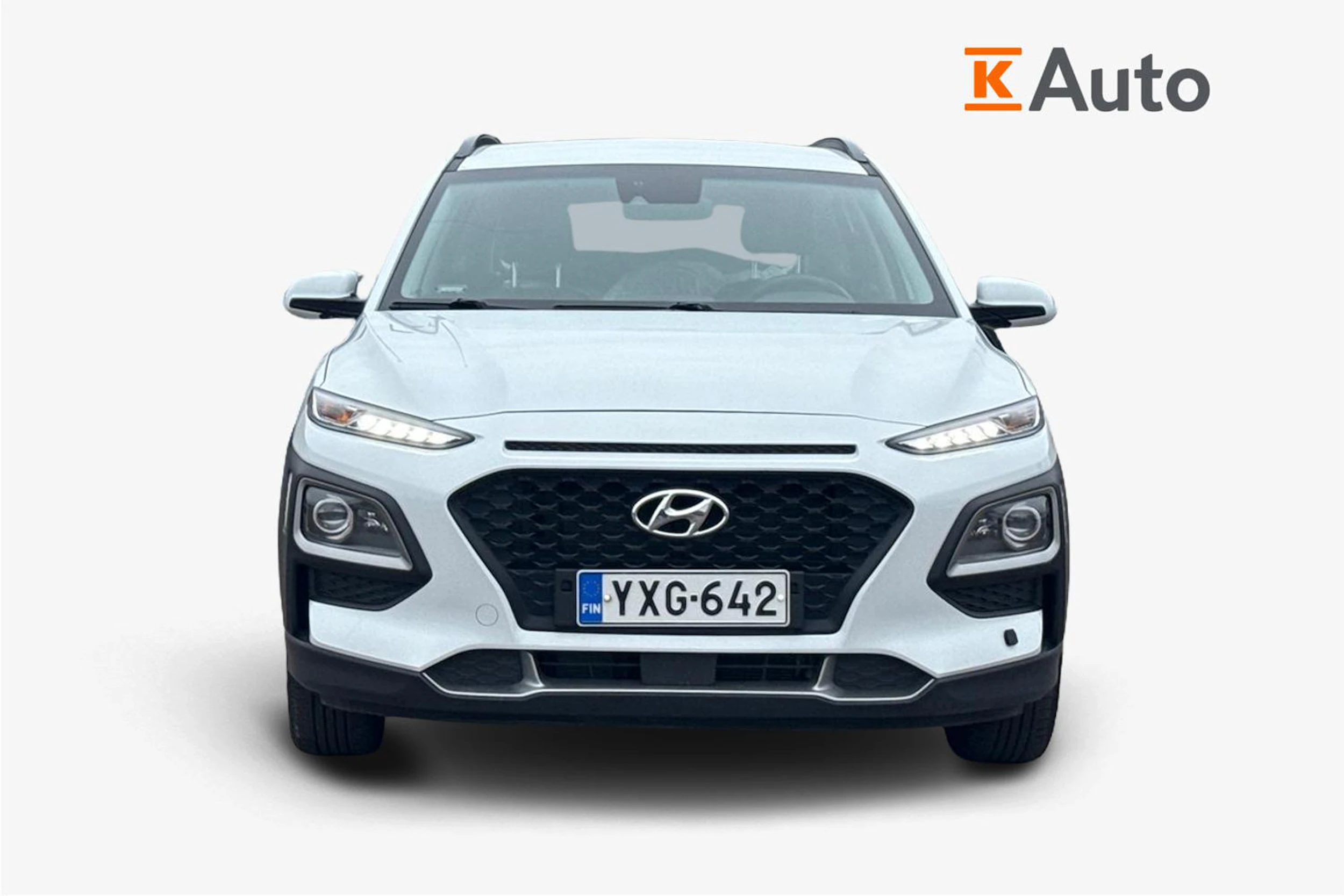 Valkoinen Hyundai KONA 2021 kuva 5.