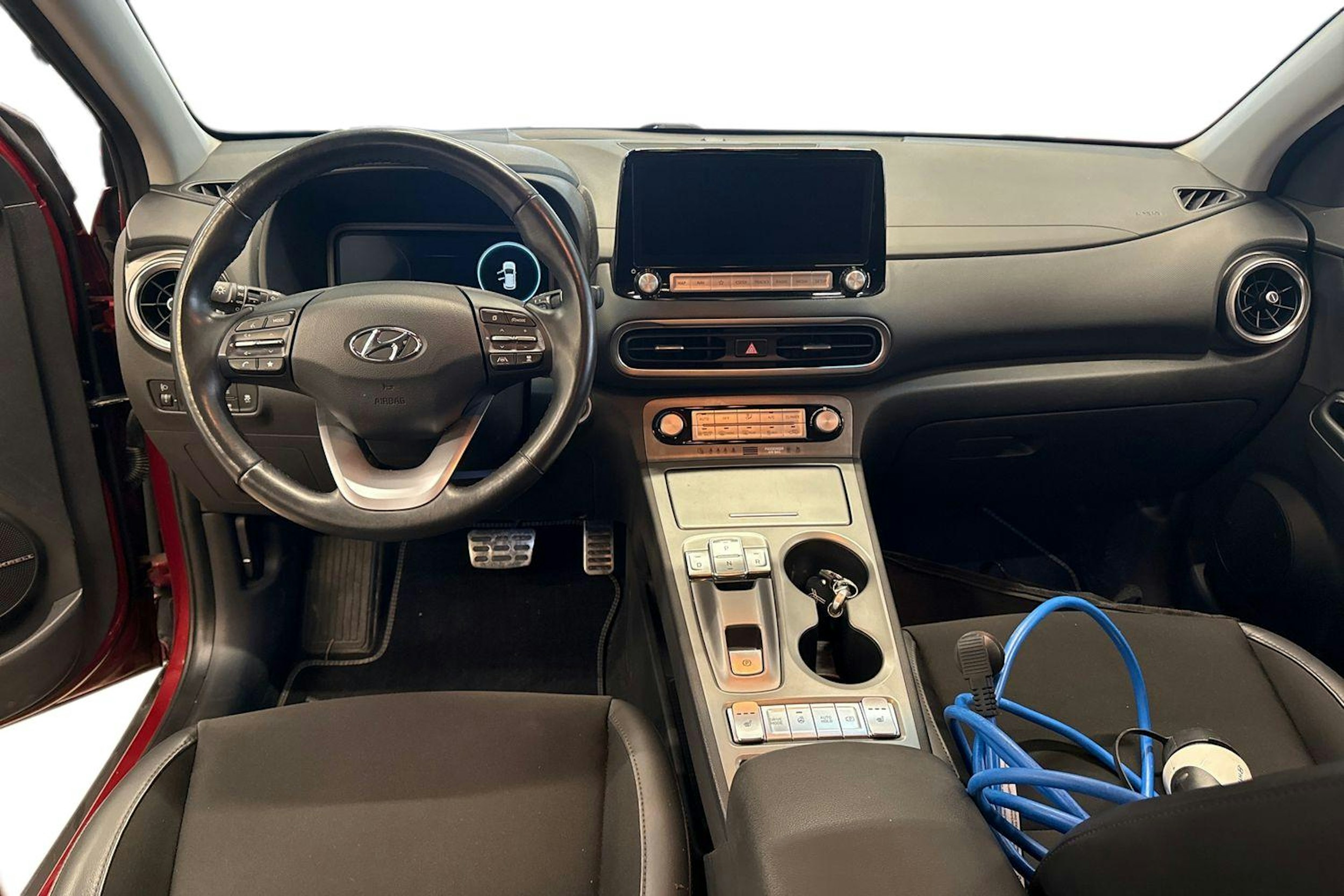 punainen Hyundai KONA 2022 kuva 9.