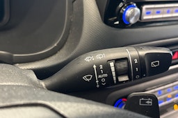 punainen Hyundai KONA 2022 kuva 21.