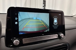 punainen Hyundai KONA 2023 kuva 24.