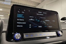 met. harmaa Hyundai KONA 2023 kuva 22.