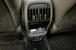 sininen Hyundai KONA Electric 2024 kuva 22.