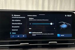 harmaa Hyundai KONA Electric 2024 kuva 35.