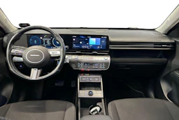 punainen Hyundai KONA Electric 2024 kuva 7.