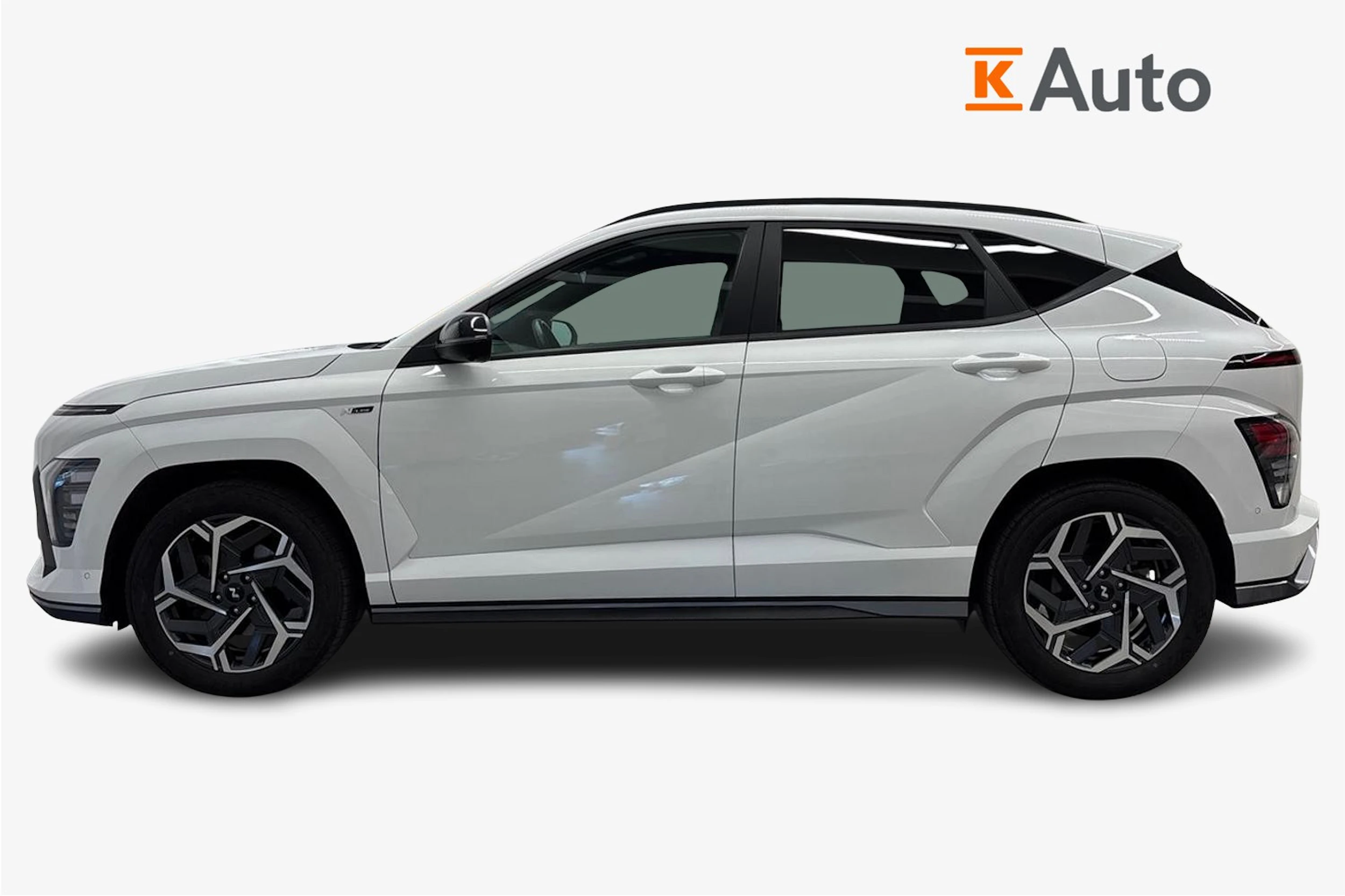 valkoinen Hyundai KONA Hybrid 2024 kuva 7.