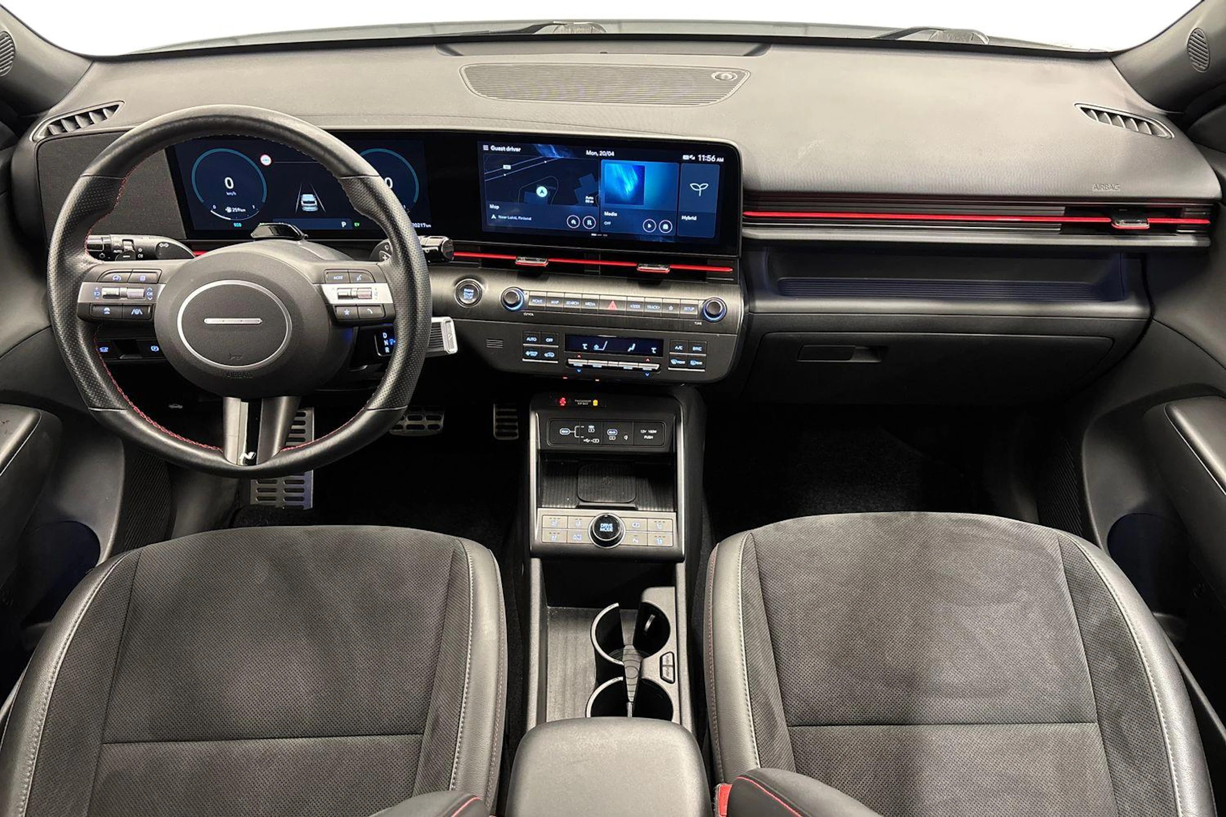 valkoinen Hyundai KONA Hybrid 2024 kuva 9.