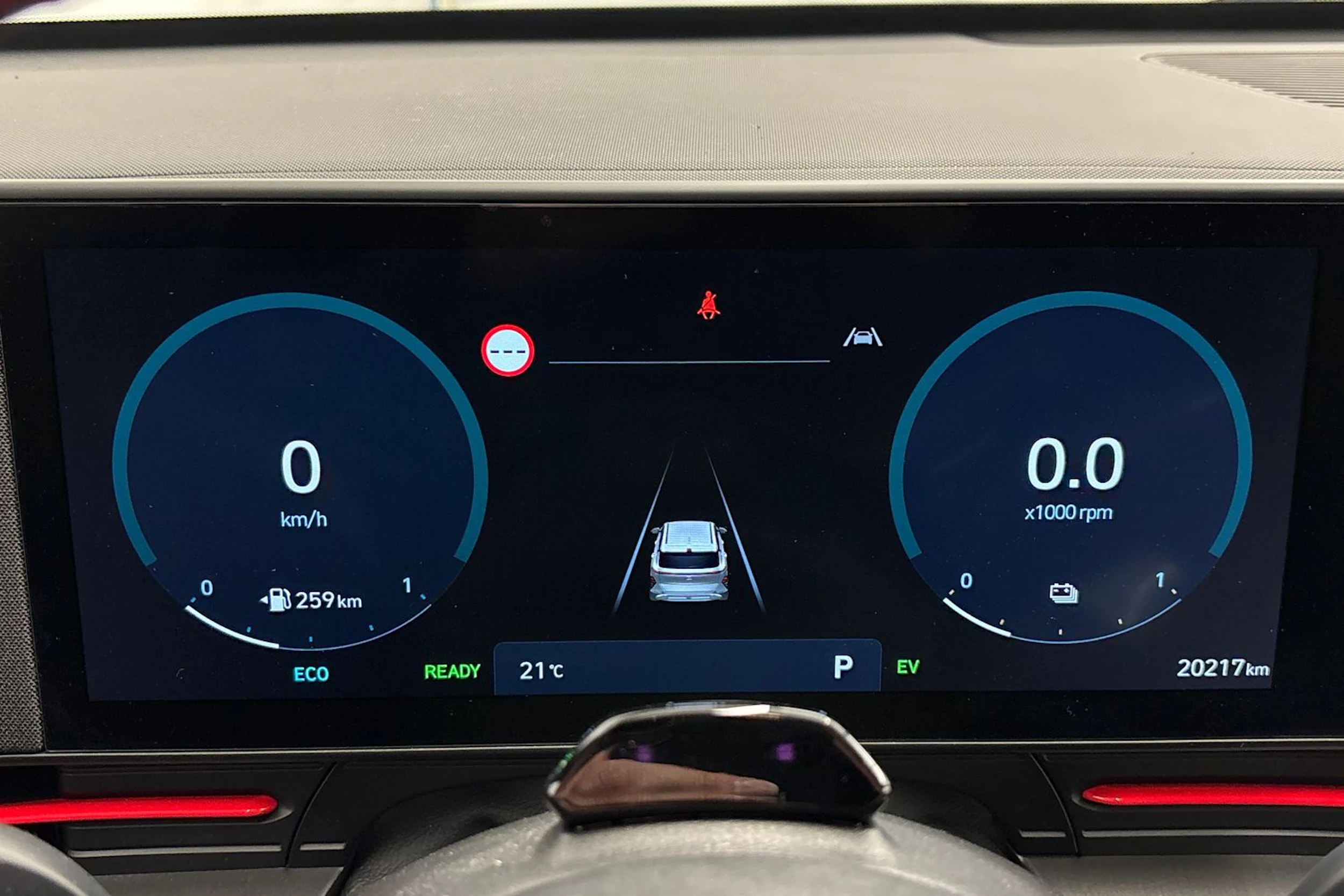 valkoinen Hyundai KONA Hybrid 2024 kuva 20.