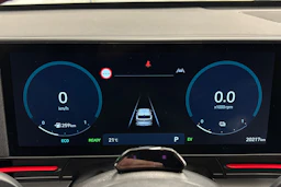 valkoinen Hyundai KONA Hybrid 2024 kuva 20.