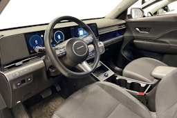 Harmaa Hyundai KONA Hybrid 2025 kuva 3.