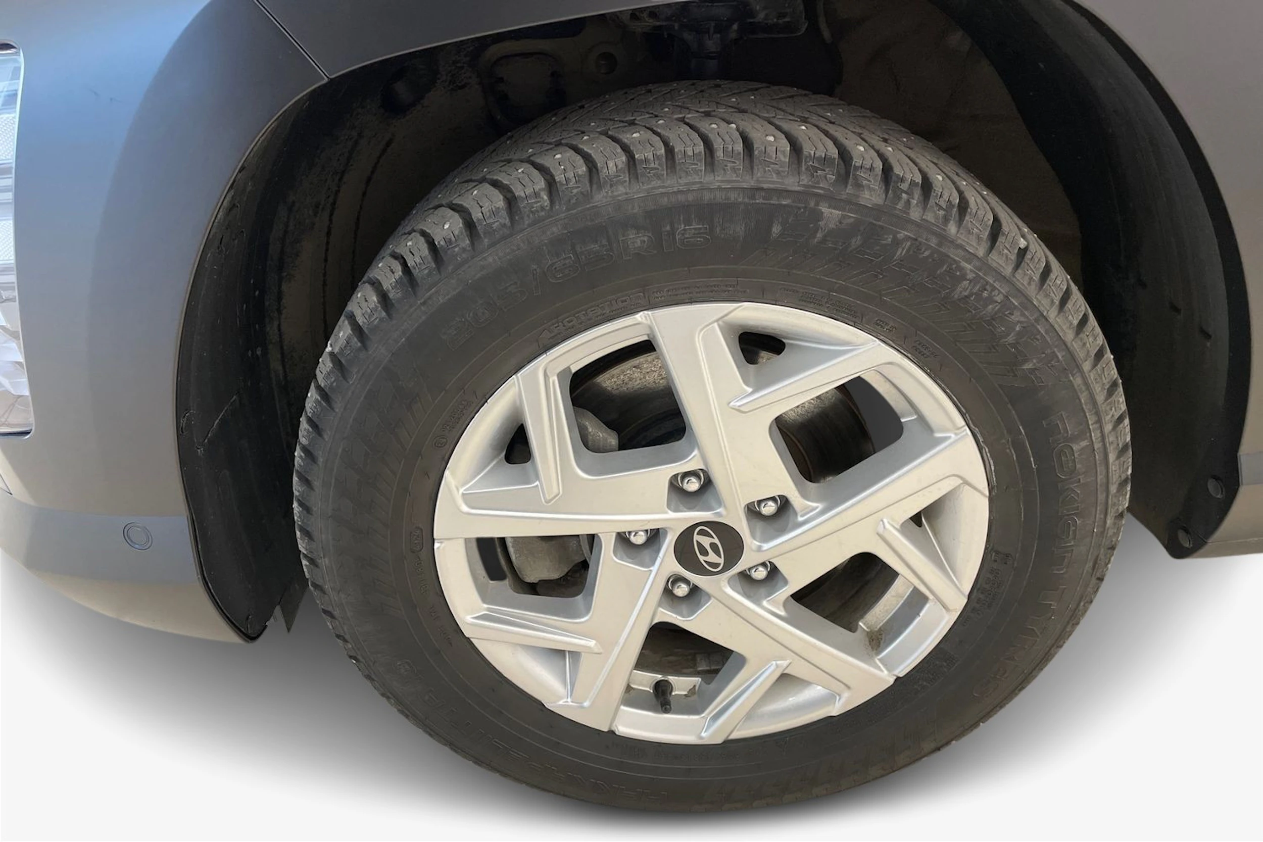 Harmaa Hyundai KONA Hybrid 2025 kuva 9.