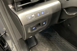 Harmaa Hyundai KONA Hybrid 2025 kuva 17.