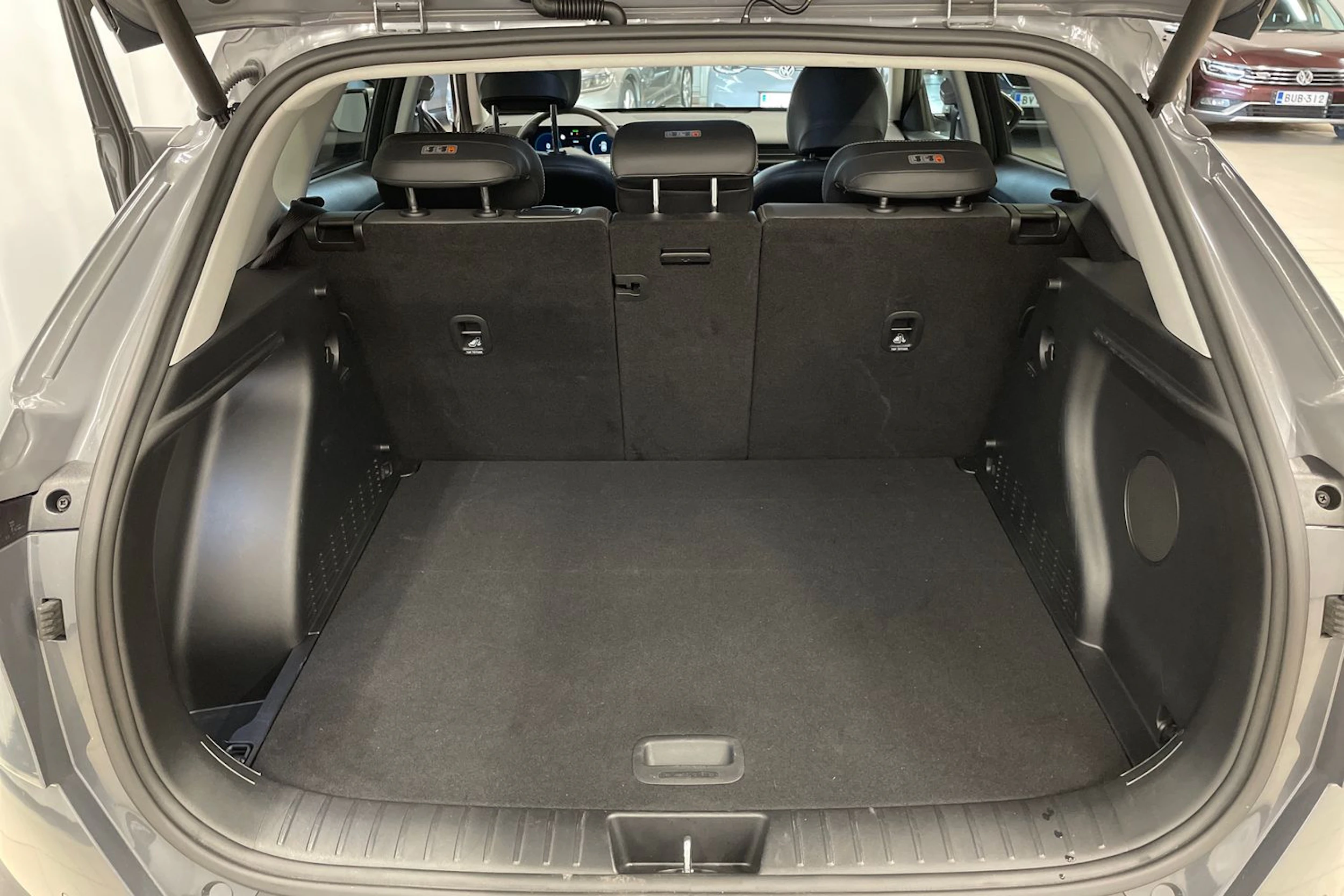 Harmaa Hyundai KONA Hybrid 2025 kuva 19.