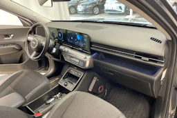 Harmaa Hyundai KONA Hybrid 2025 kuva 23.