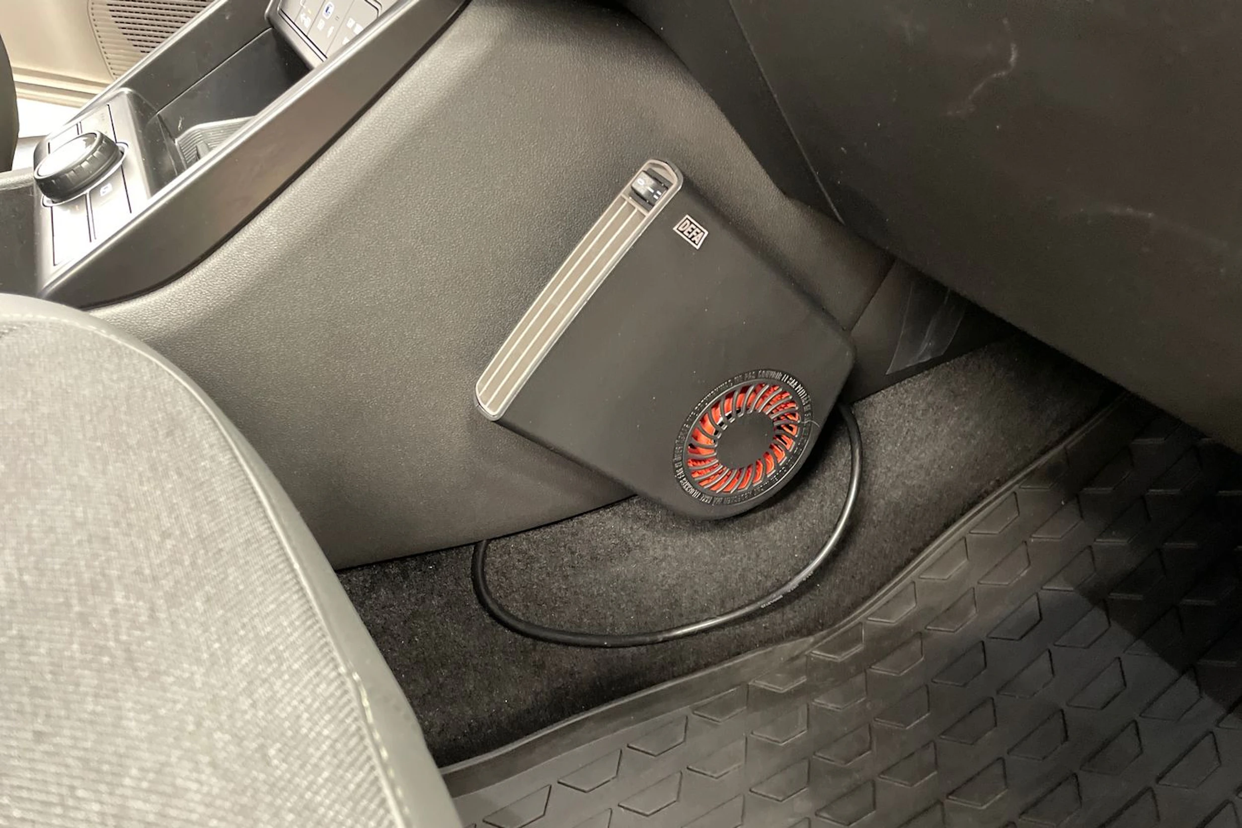 Harmaa Hyundai KONA Hybrid 2025 kuva 25.