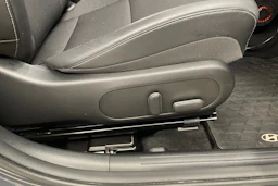 Harmaa Hyundai KONA Hybrid 2025 kuva 27.