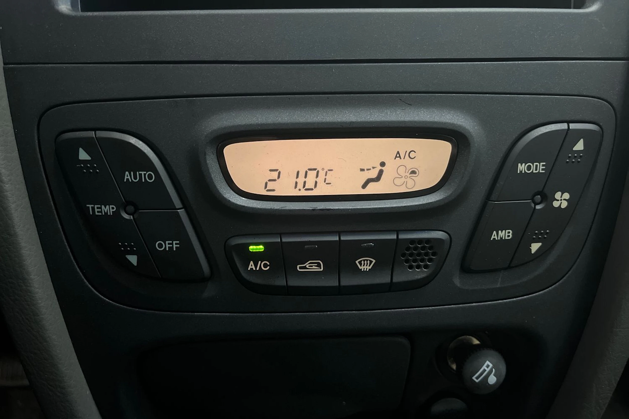 sininen Hyundai Santa Fe 2006 kuva 18.