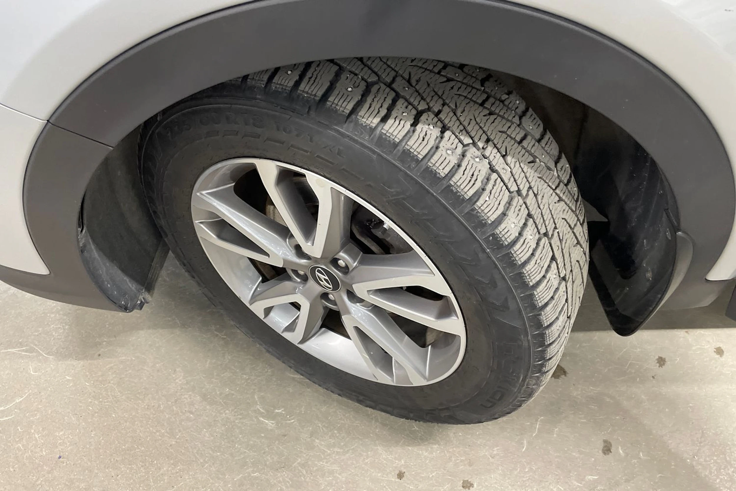 hopea Hyundai Santa Fe 2017 kuva 10.