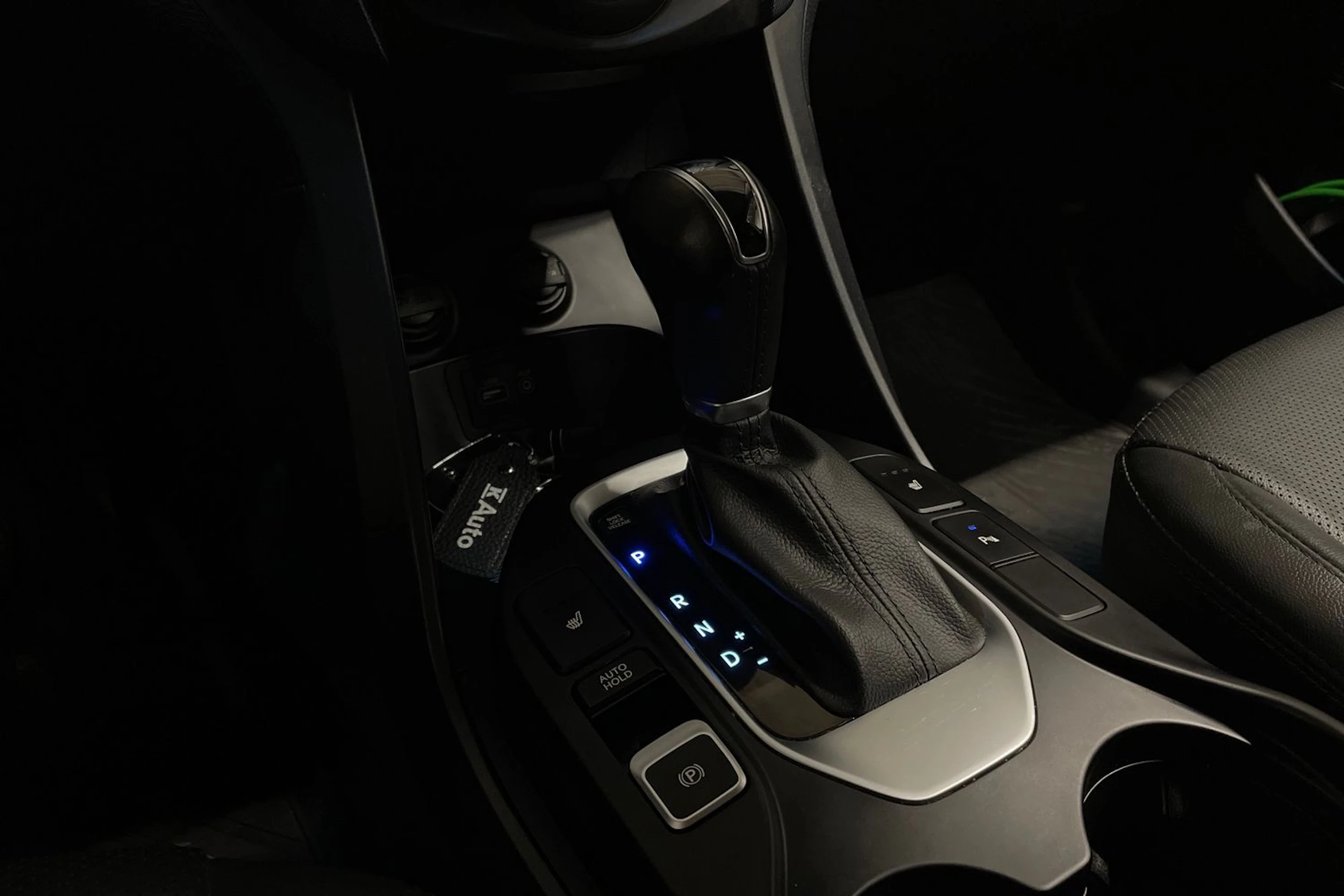 hopea Hyundai Santa Fe 2017 kuva 18.