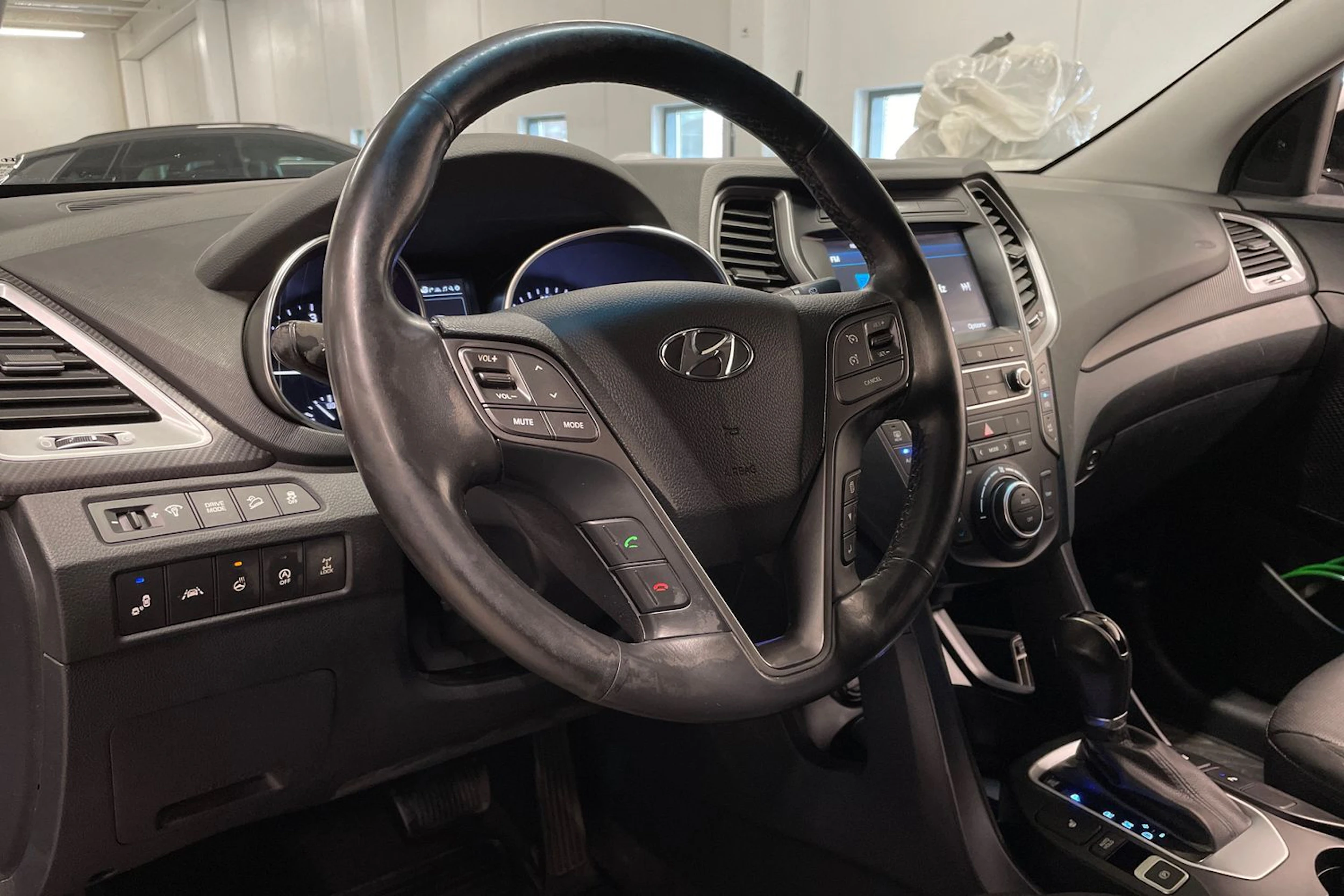 hopea Hyundai Santa Fe 2017 kuva 26.