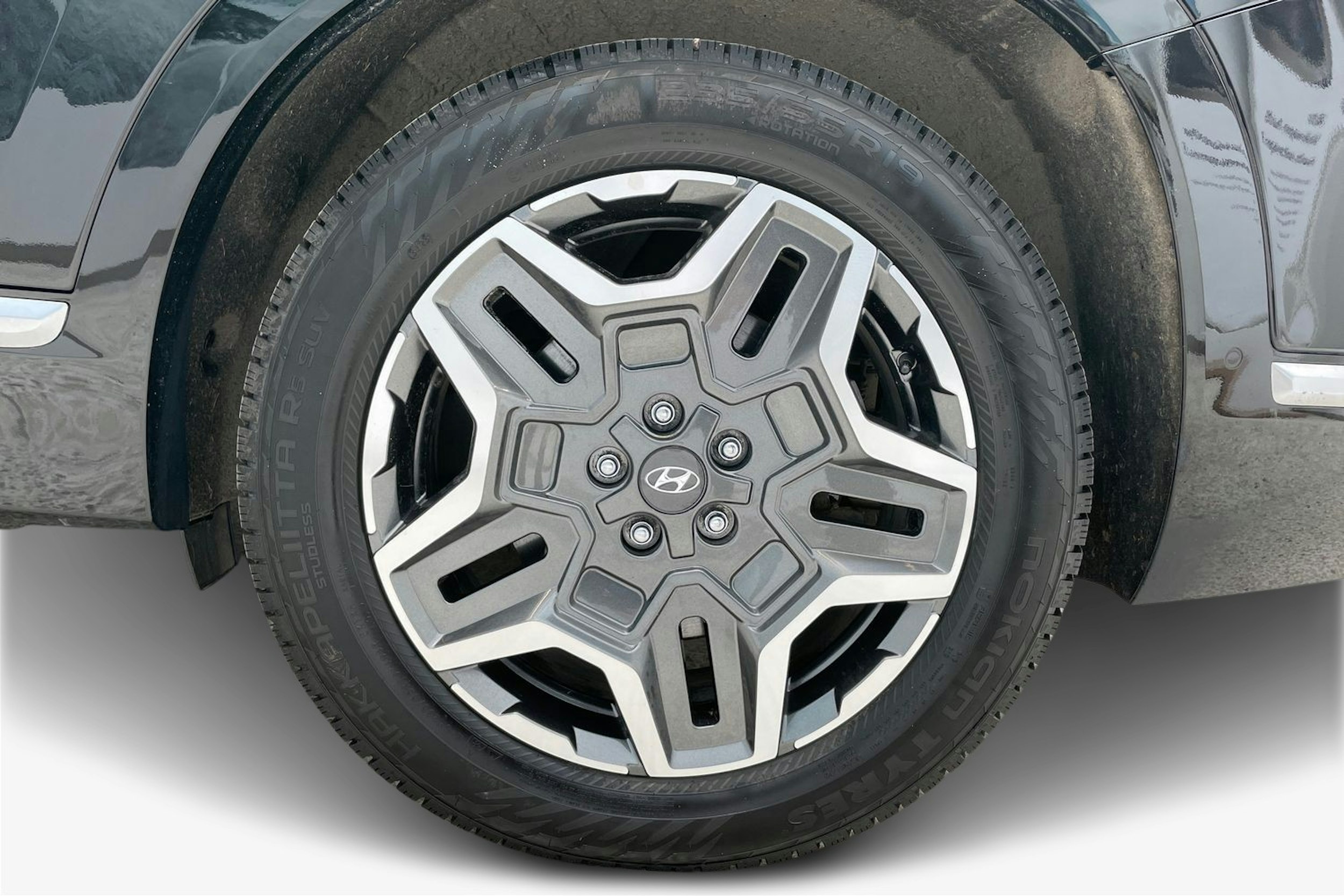 musta Hyundai Santa Fe 2023 kuva 9.