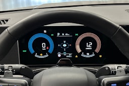 ruskea Hyundai Santa Fe 2025 kuva 16.