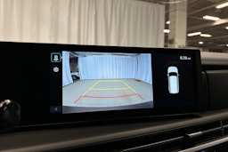 ruskea Hyundai Santa Fe 2025 kuva 18.