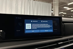 ruskea Hyundai Santa Fe 2025 kuva 19.