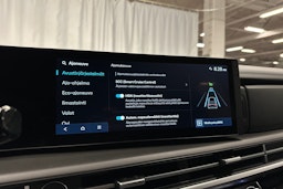 ruskea Hyundai Santa Fe 2025 kuva 20.