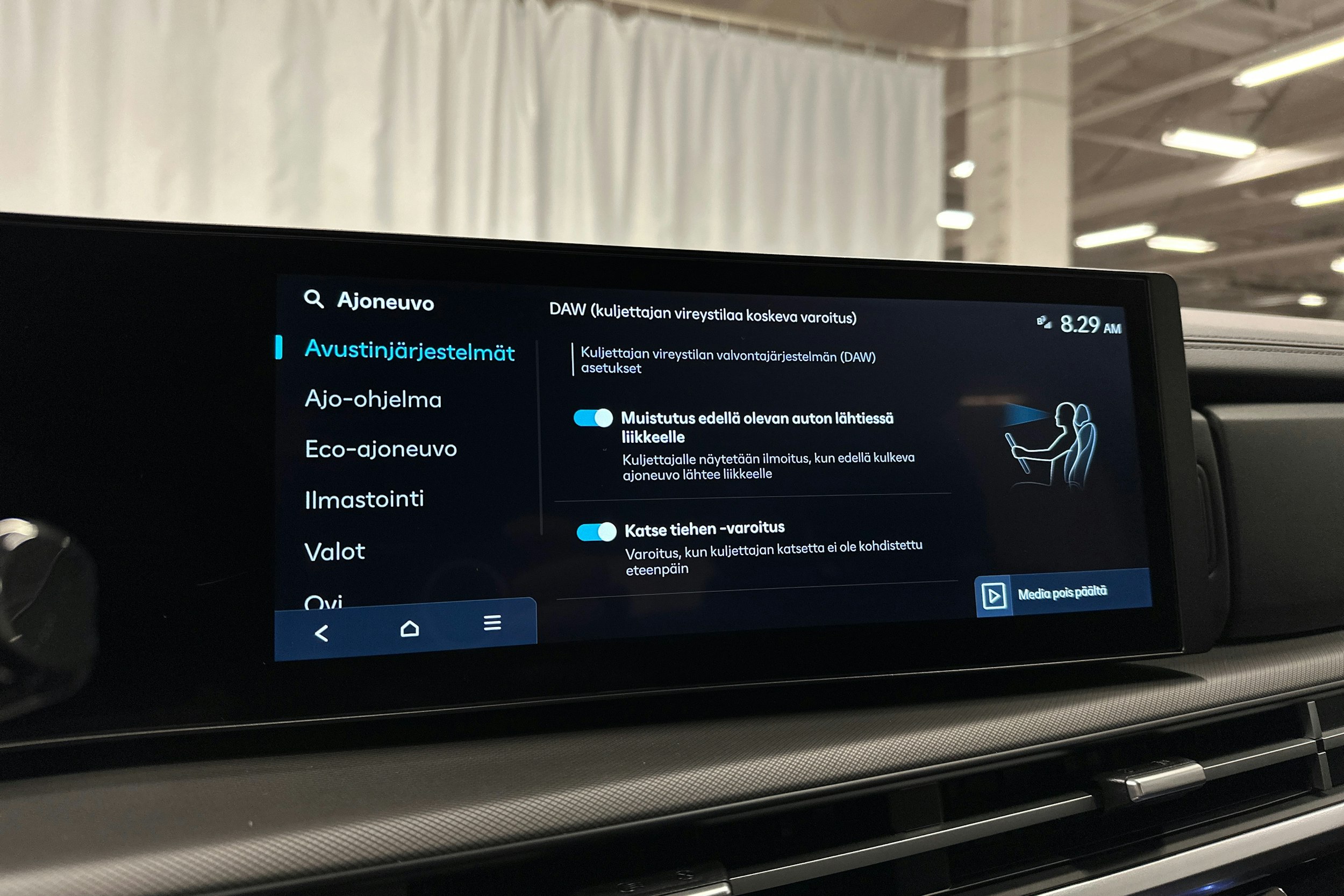 ruskea Hyundai Santa Fe 2025 kuva 22.