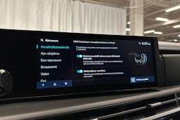 ruskea Hyundai Santa Fe 2025 kuva 22.