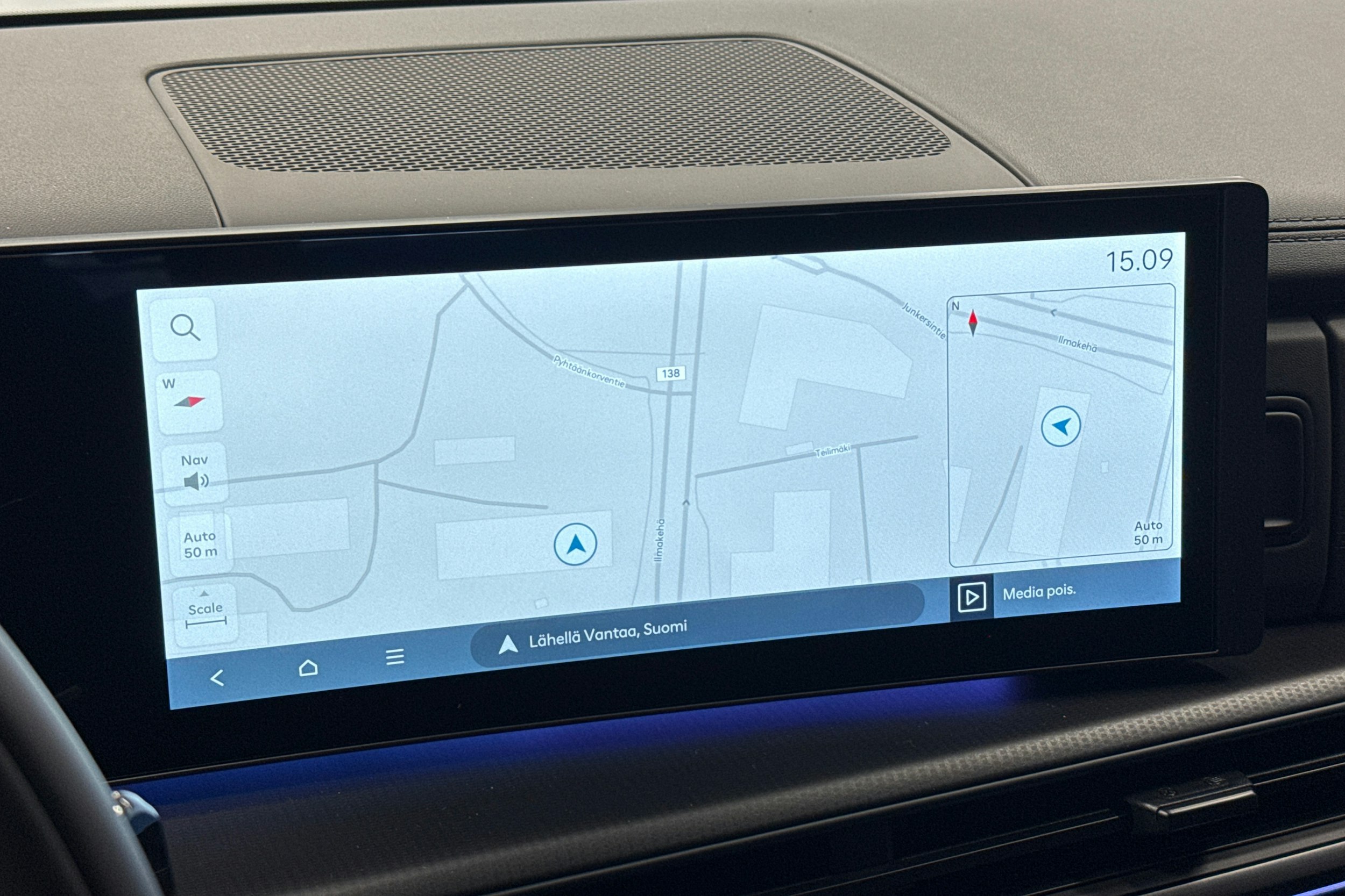 harmaa Hyundai Santa Fe 2025 kuva 14.