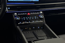 harmaa Hyundai Santa Fe 2025 kuva 20.