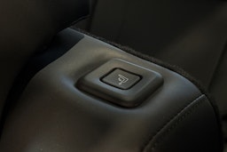 harmaa Hyundai Santa Fe 2025 kuva 27.