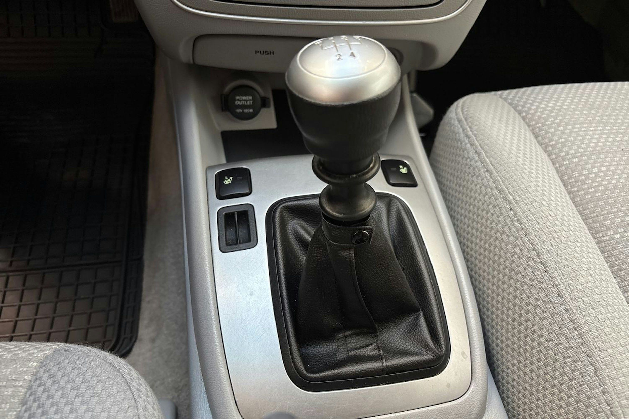 harmaa Hyundai Sonata 2006 kuva 21.