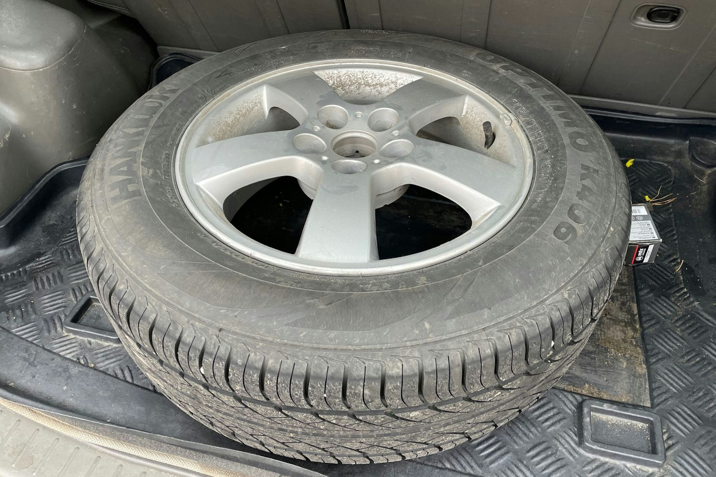 Vihreä Hyundai Tucson 2006 kuva 13.