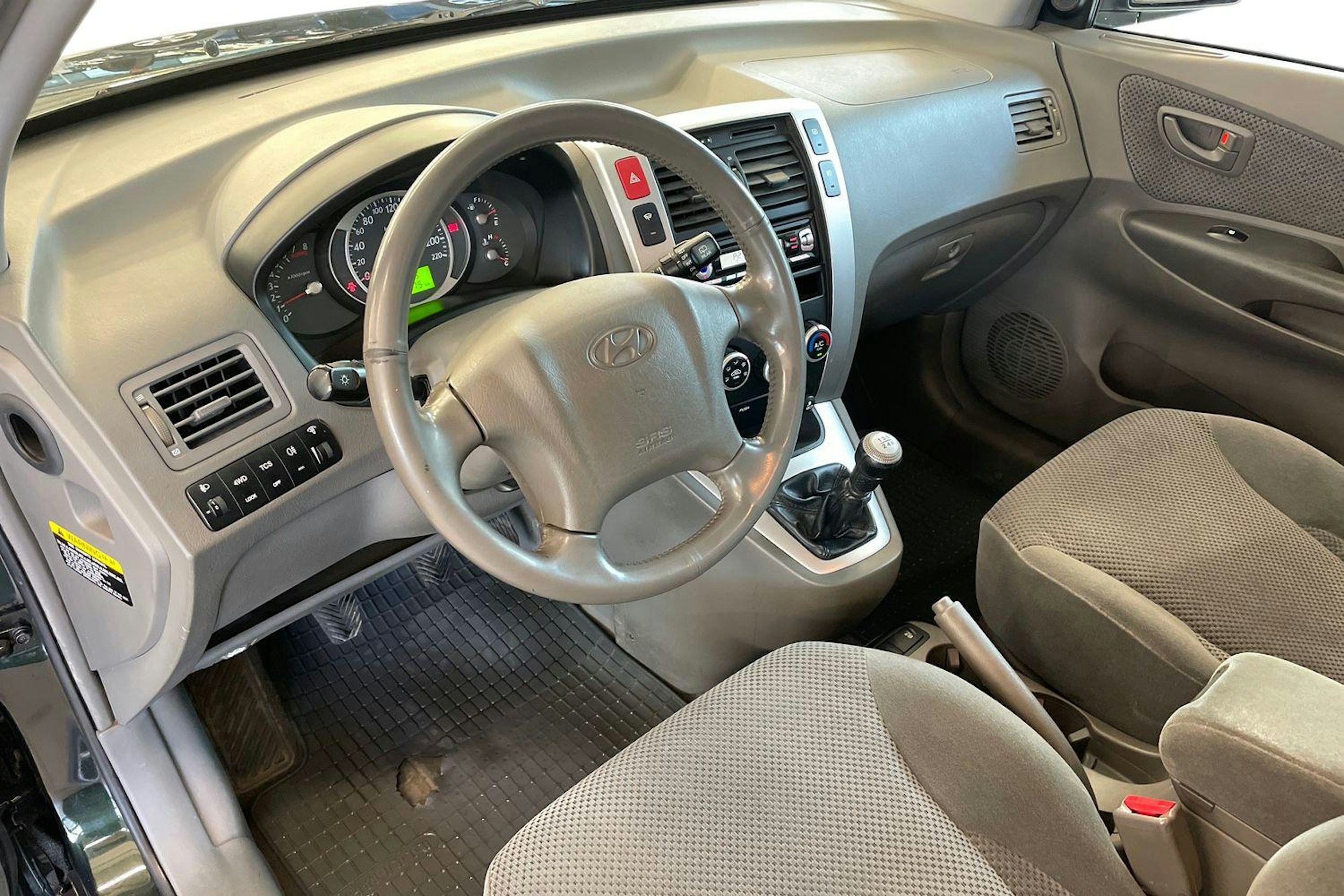 Vihreä Hyundai Tucson 2006 kuva 7.