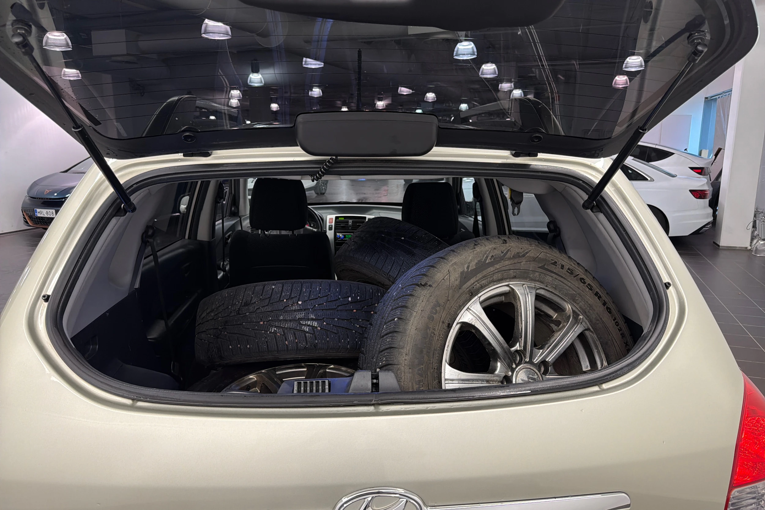 Hopea Hyundai Tucson 2008 kuva 10.