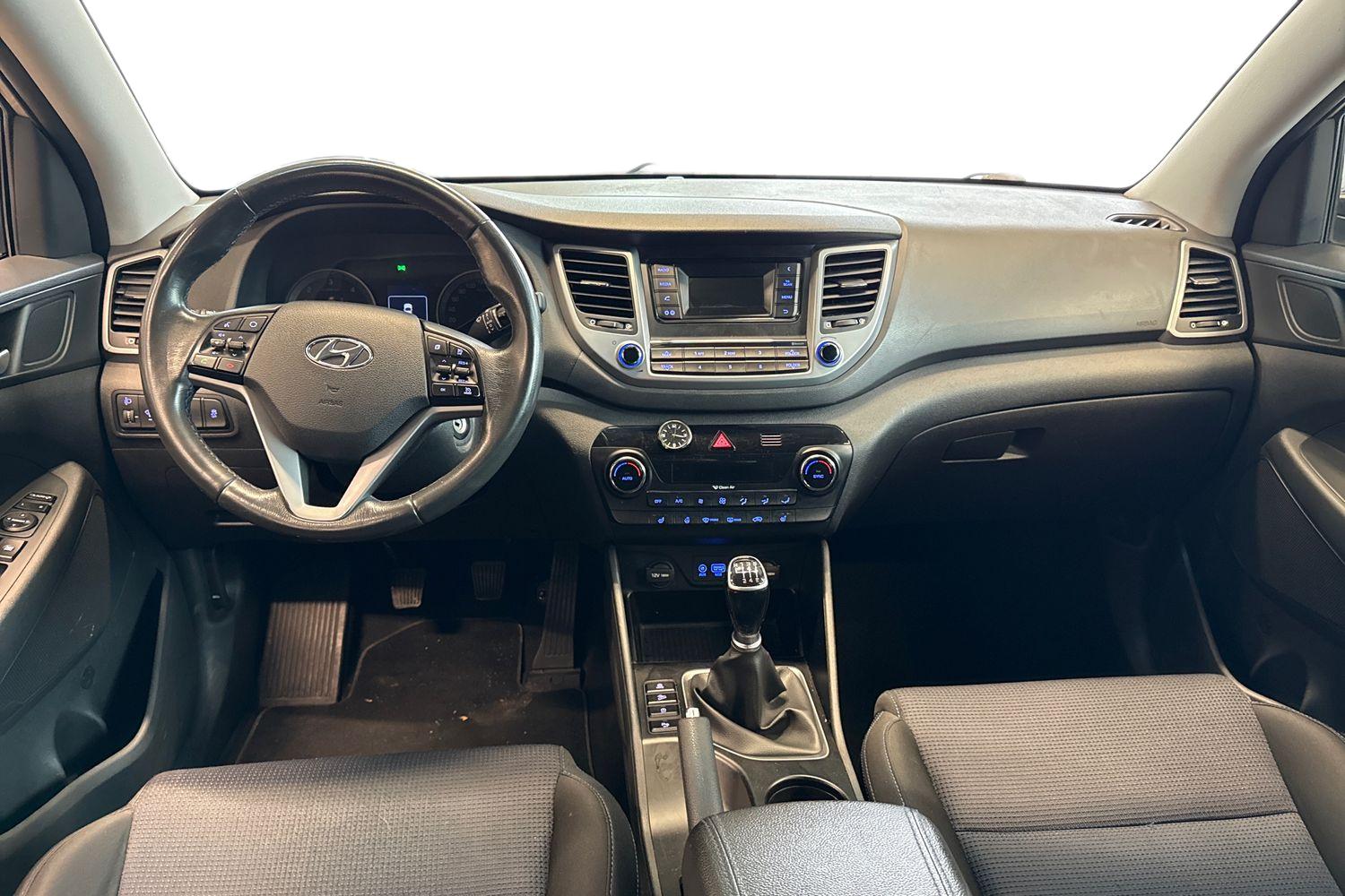Hyundai Tucson 1,7 CRDi 6MT ISG Comfort 2016, kuva 7/30