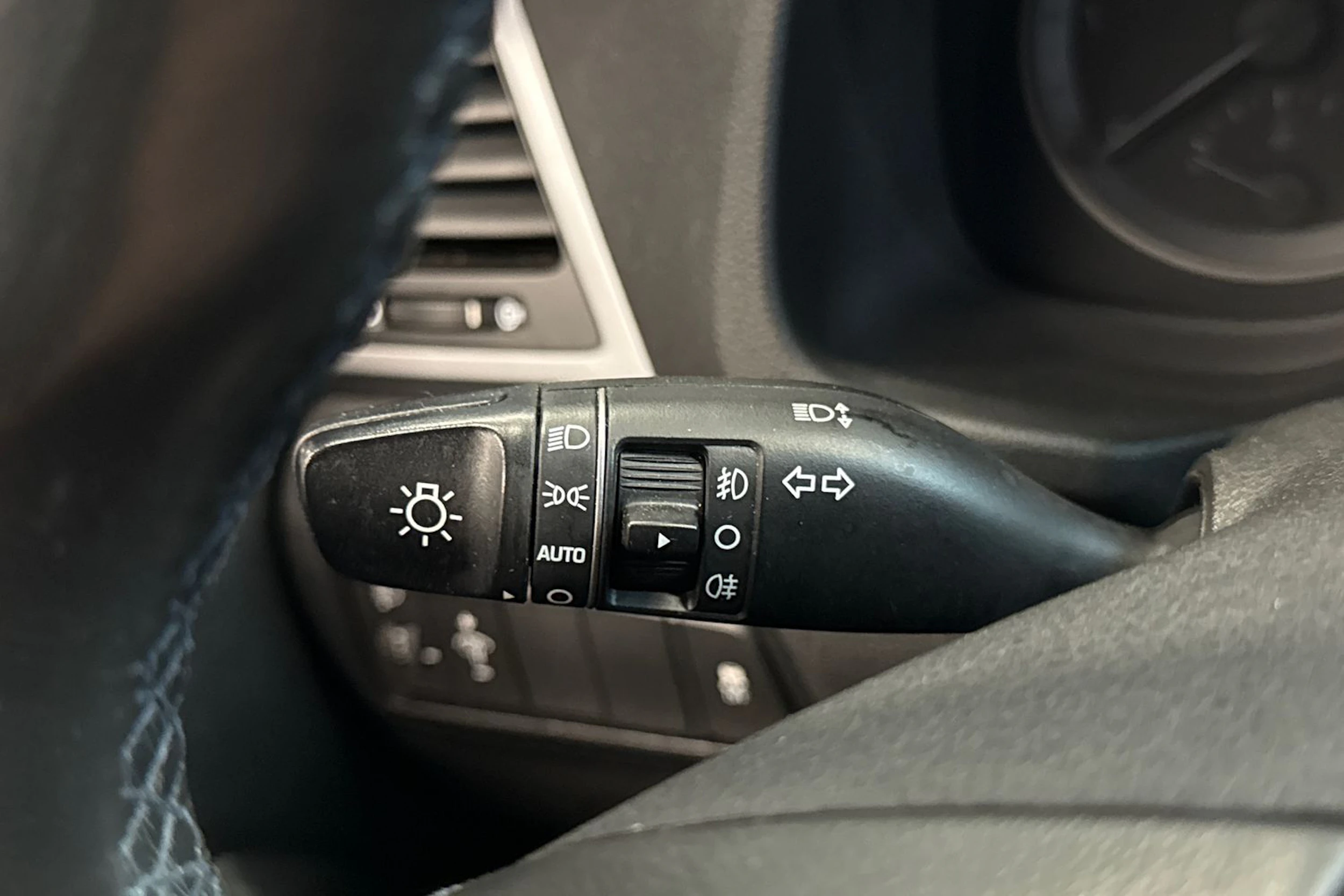 ruskea (beige) Hyundai Tucson 2016 kuva 20.
