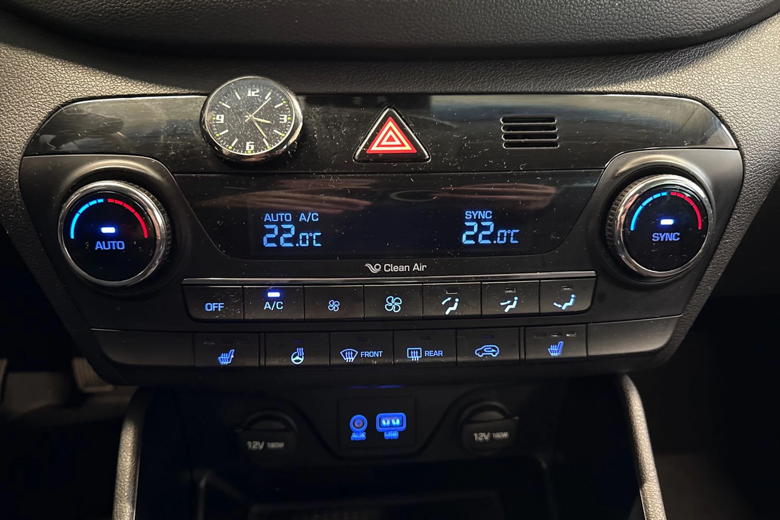 ruskea (beige) Hyundai Tucson 2016 kuva 23.