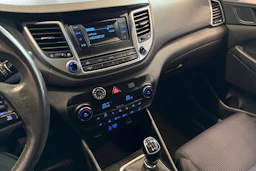 ruskea (beige) Hyundai Tucson 2016 kuva 27.