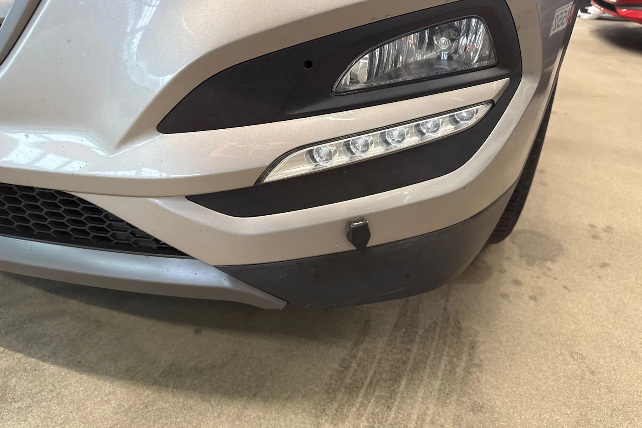 ruskea (beige) Hyundai Tucson 2016 kuva 28.
