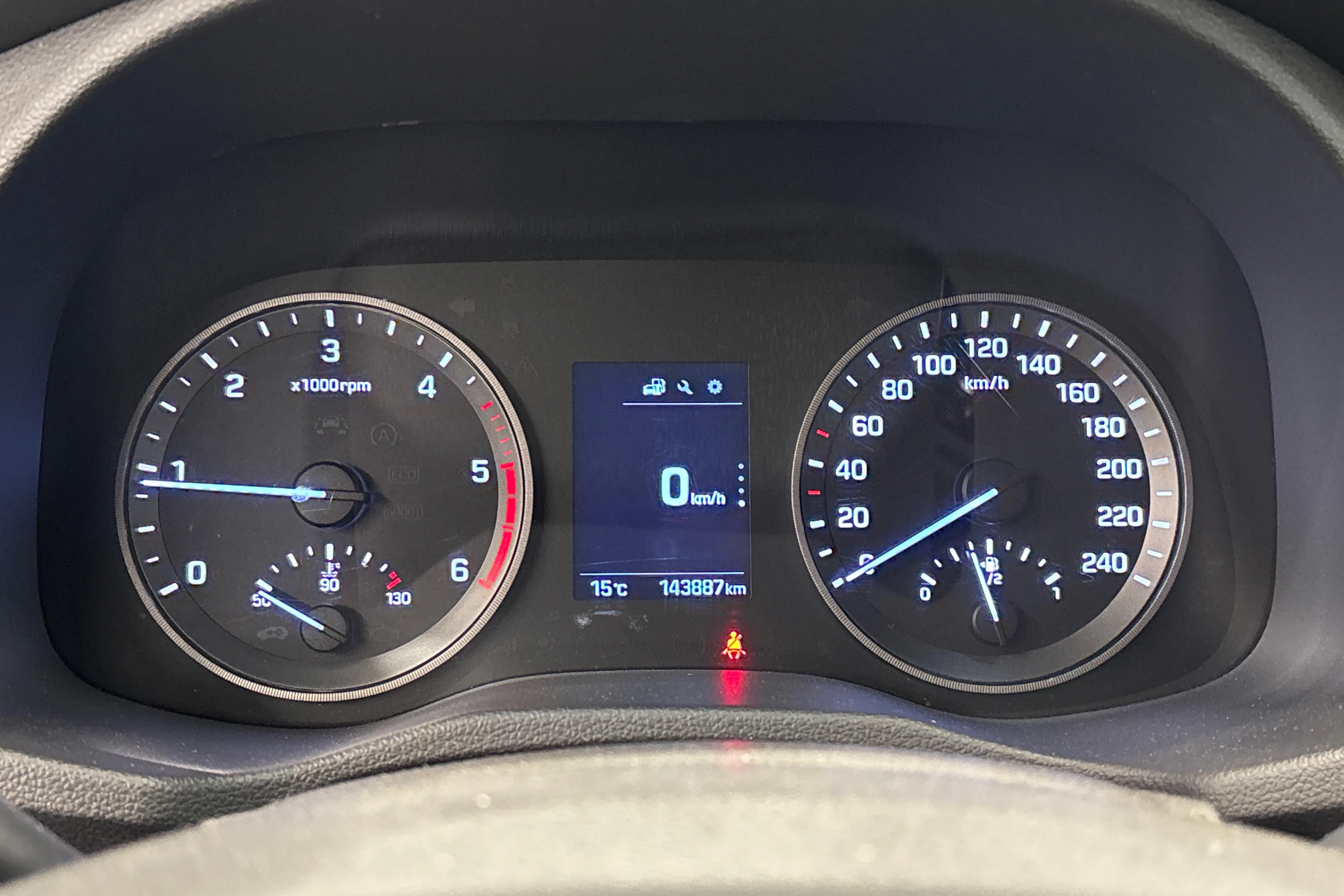 hopea Hyundai Tucson 2016 kuva 16.