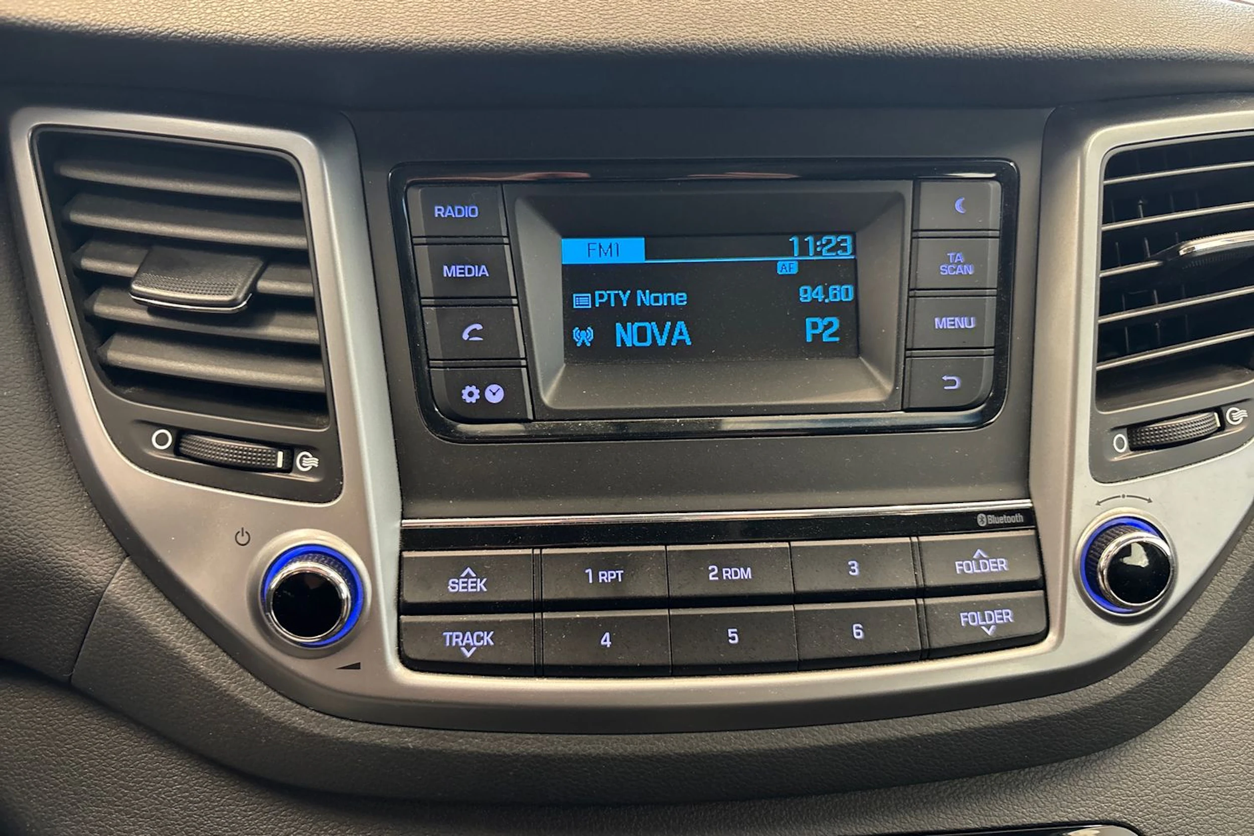 valkoinen Hyundai Tucson 2016 kuva 21.