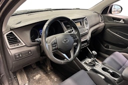 harmaa Hyundai Tucson 2017 kuva 3.