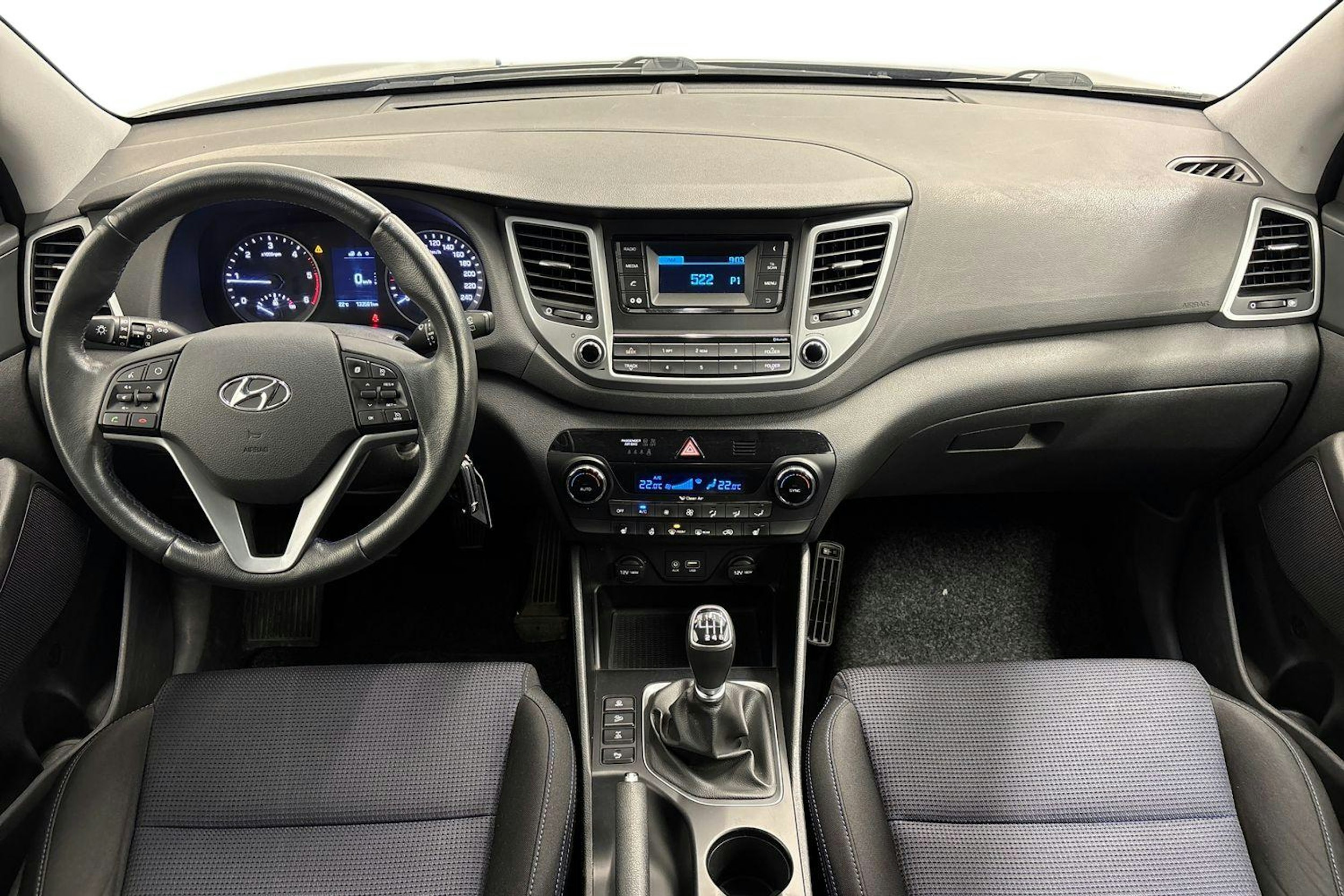 harmaa Hyundai Tucson 2017 kuva 9.