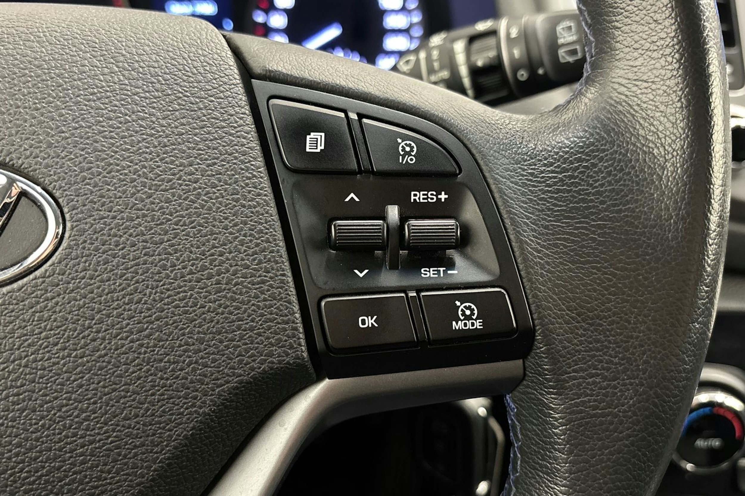 harmaa Hyundai Tucson 2017 kuva 17.