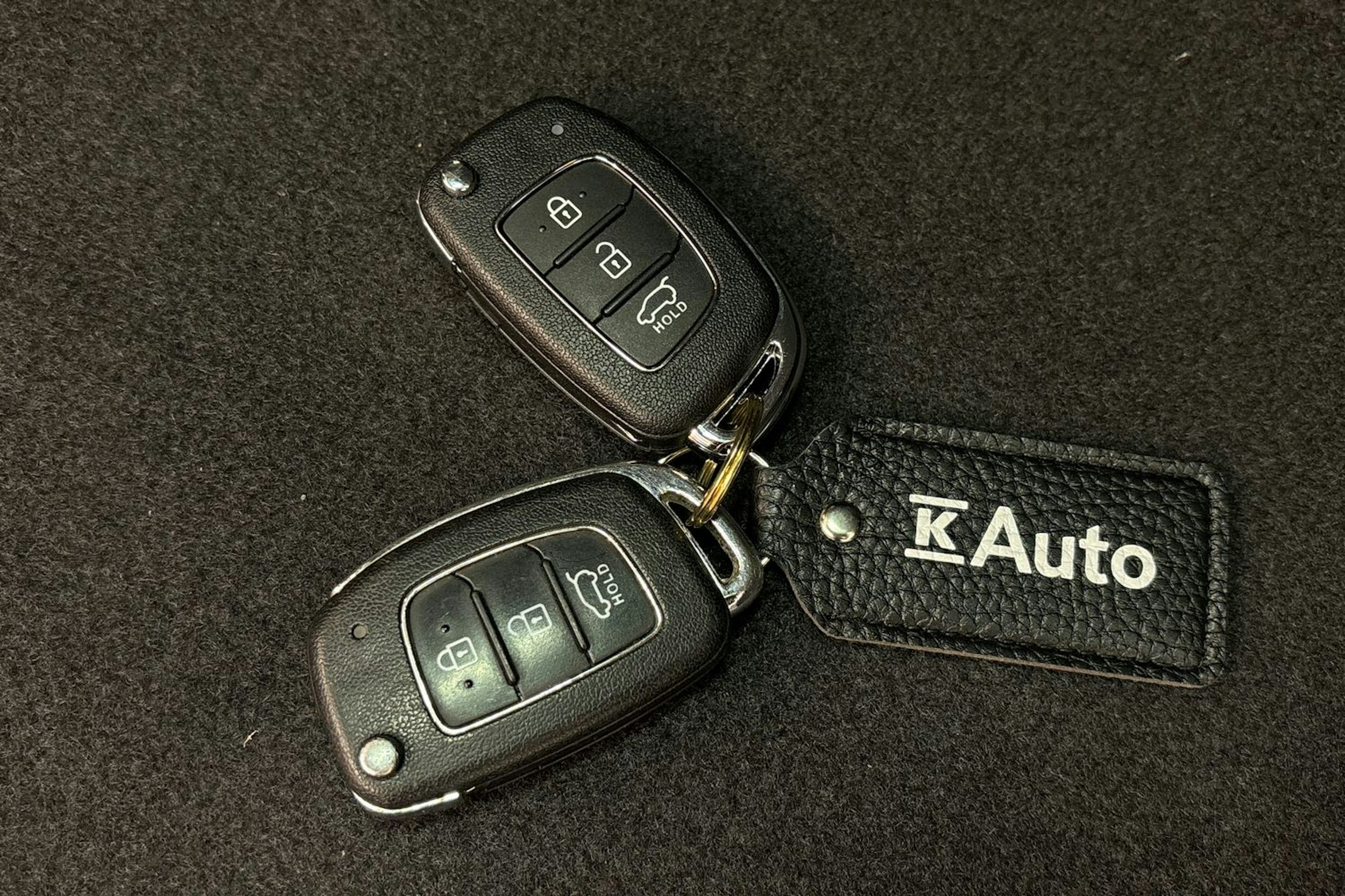 harmaa Hyundai Tucson 2017 kuva 21.