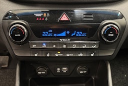 harmaa Hyundai Tucson 2017 kuva 22.